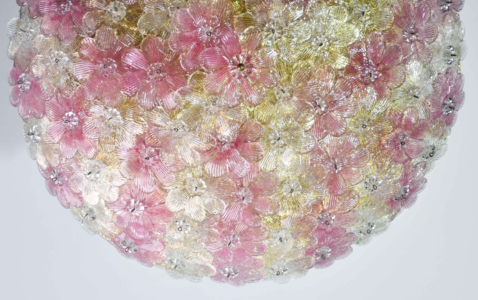 photo buy Amazing Pink And Gold Large Size Murano Ceiling Light Flower By Seguso