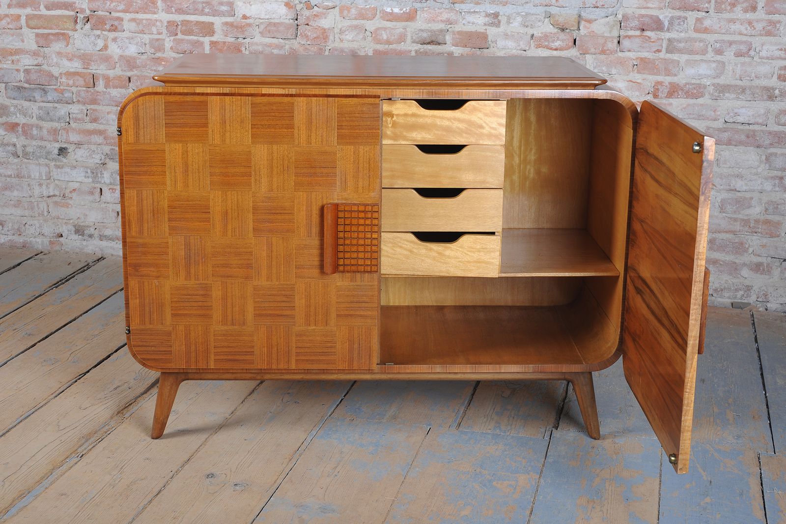 Restored Art Deco Buffet, By J. Halabala For Up Závody, Mahogany, Czech, 1930s photo vinterior