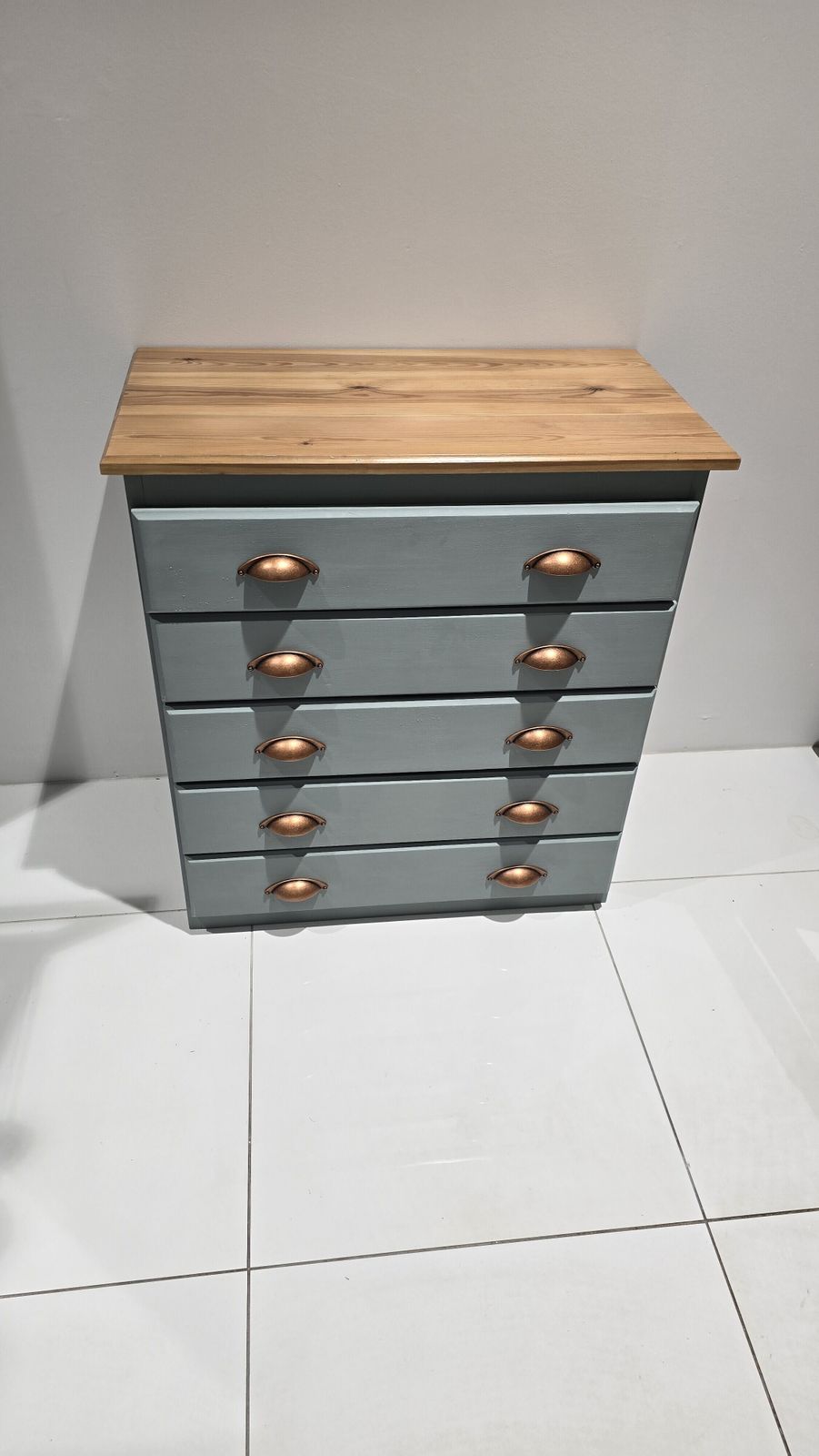 5 Drawer Chest Of Drawers photo for sale