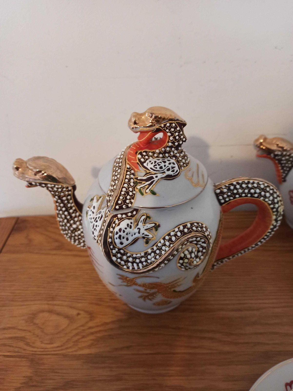 Japanese Dragon Teaset For Four. Porcelain. Very Good Condition. photo furniture
