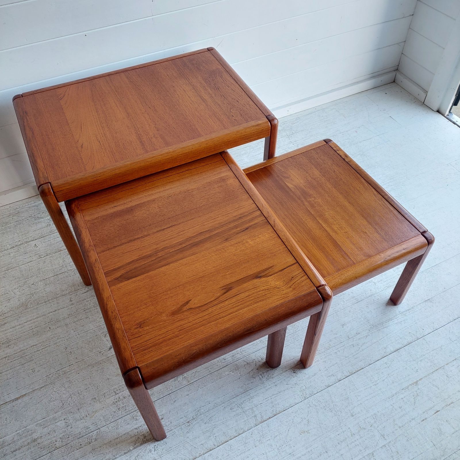 photo furniture Mid Century Teak Nesting Tables  Danish Nest Of Tables Kai Kristiansen Vildbjerg Møbelfabrik Style 60s Restored
