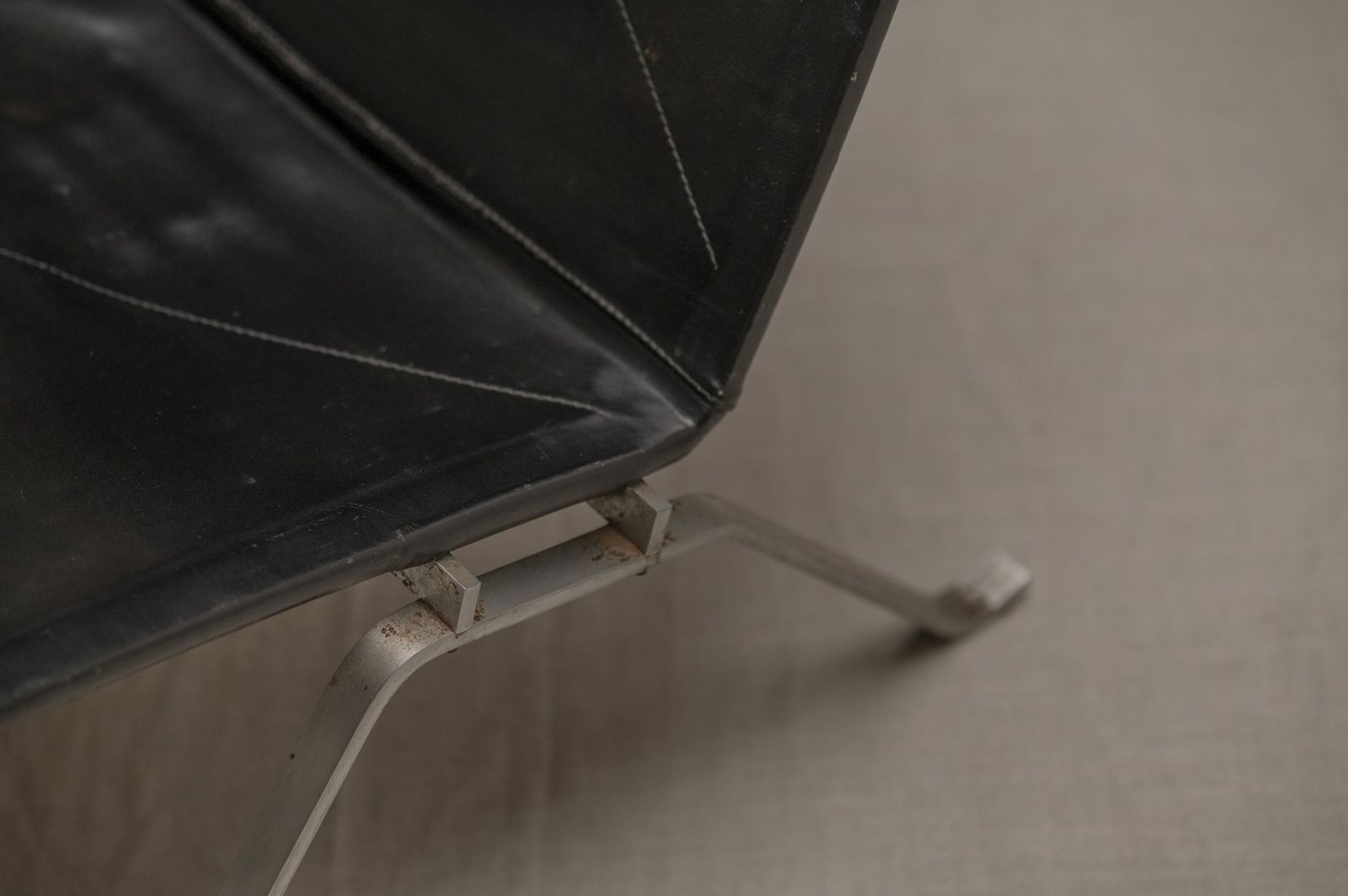Early Pk22 Lounge Chair By Poul Kjærholm For Fritz Hansen photo vinterior
