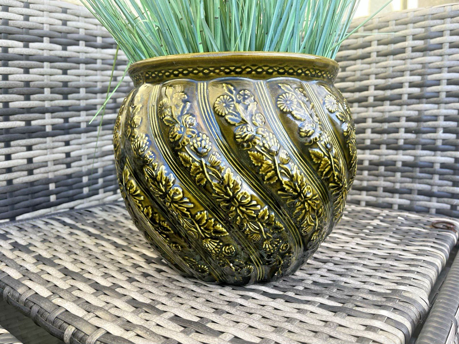 Antique English Majolica Bramble Design Planter Plant Pot Jardiniere Bretby ? photo furniture