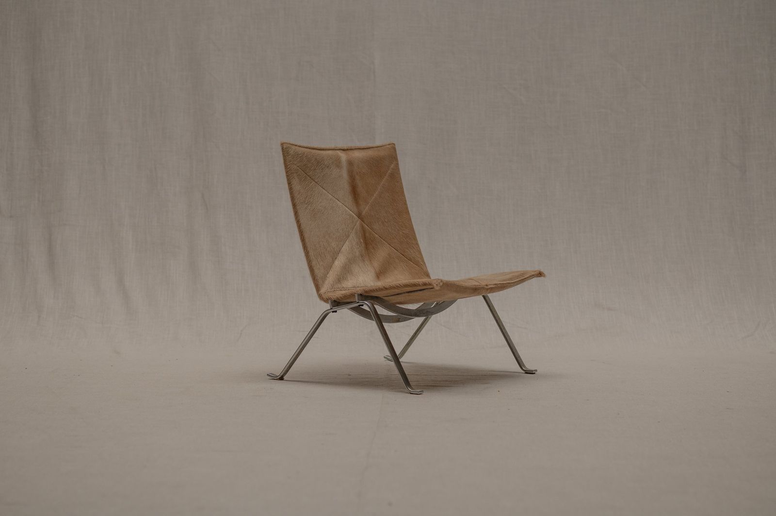 Unique Pk22 Lounge Chair By Poul Kjærholm For Fritz Hansen photo for sale