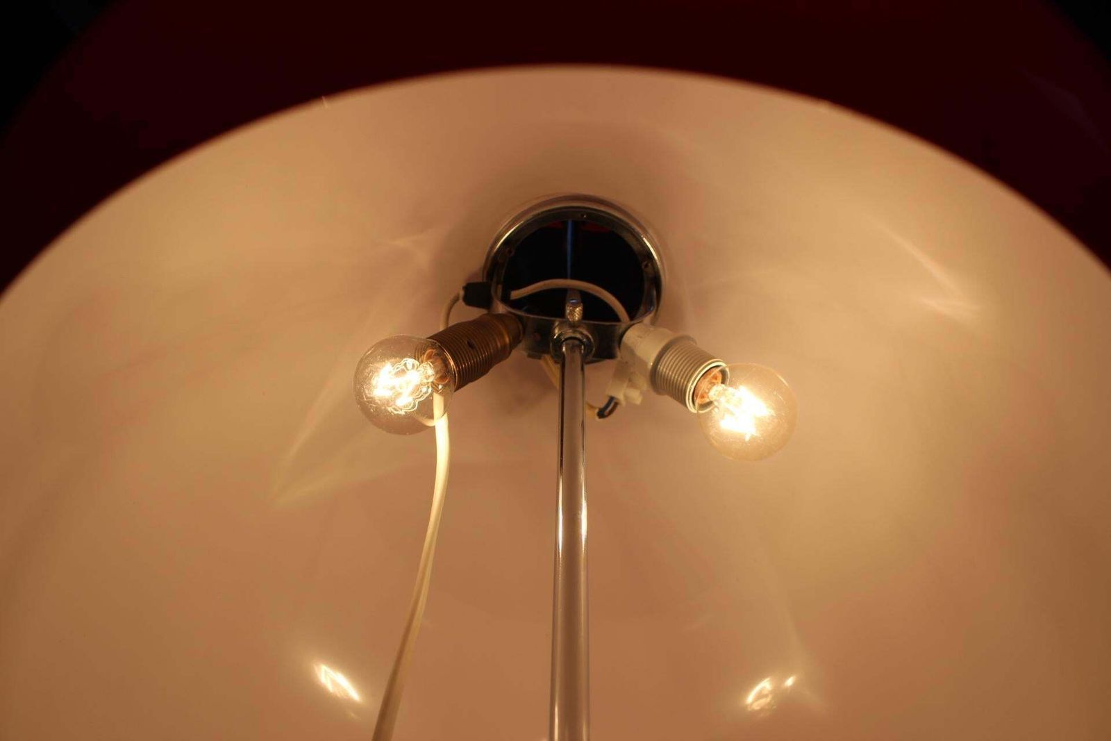 1426.0 Guzzini Meblo Floor Lamp With Plastic Shade, Italy 1970s — Space Age Chrome photo