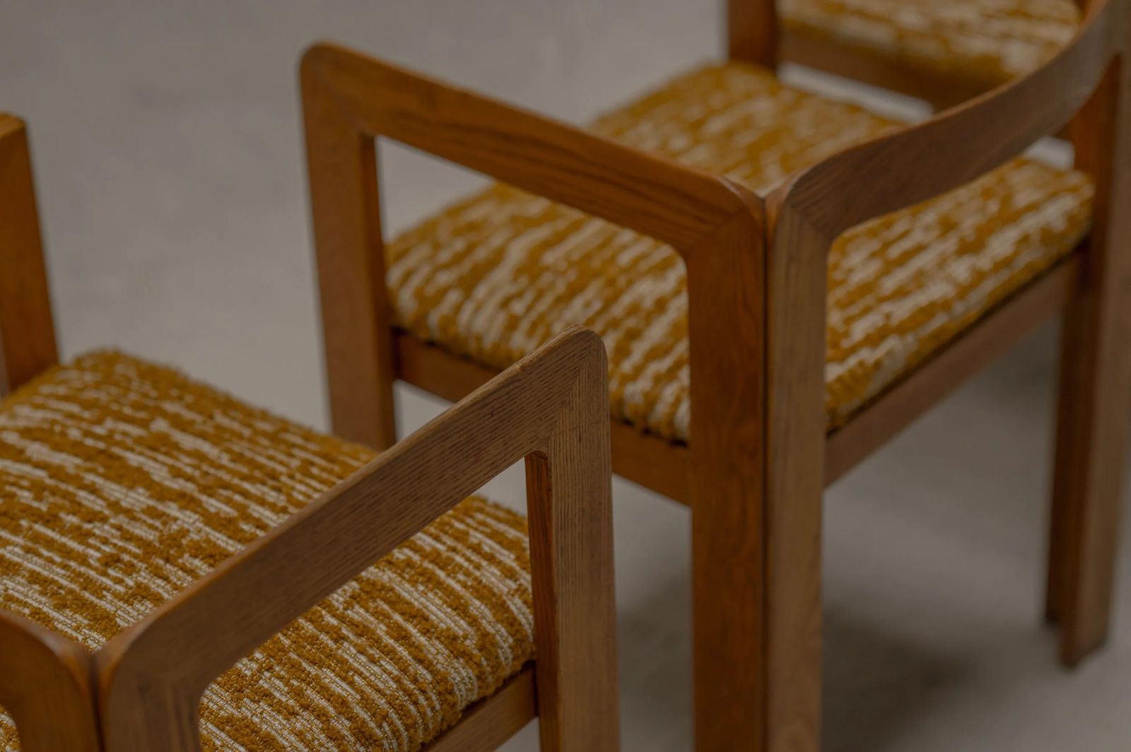Furniture ‘Samara’ Dining Chairs By Derk Jan De Vries For Maisa Di Seveso, Milano, 1970s photo