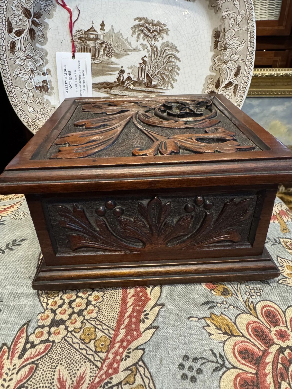 Antique Victorian Art Nouveau Style Carved Floral Mahogany Jewellery Box photo vinterior