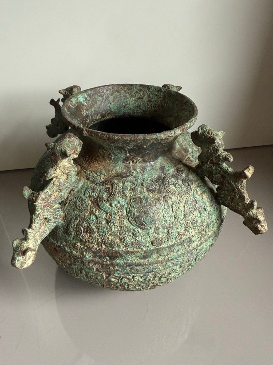 Archaic 19th Century Chinese Bronze Vessel With Dragon Handles And Verdigris Patina photo for sale