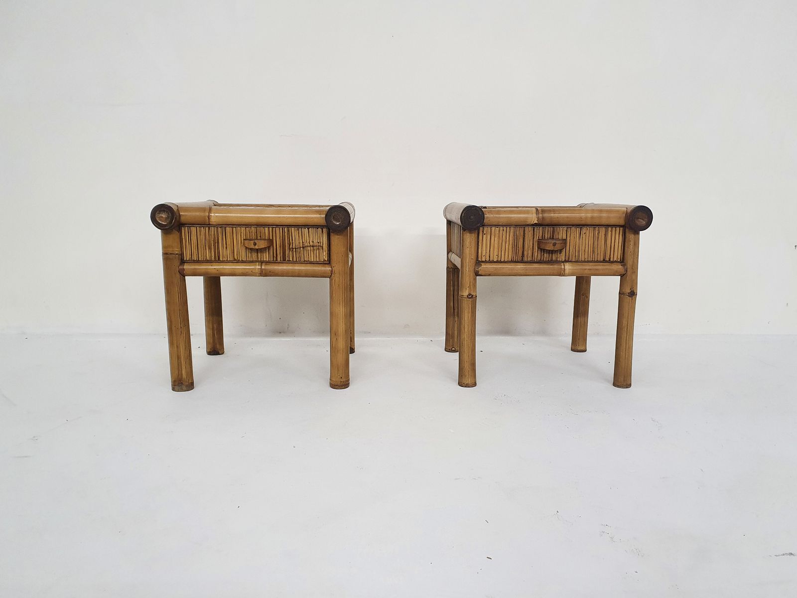 Bamboo Two Person Bed 180 X 210 Cm With Night Stands photo vinterior