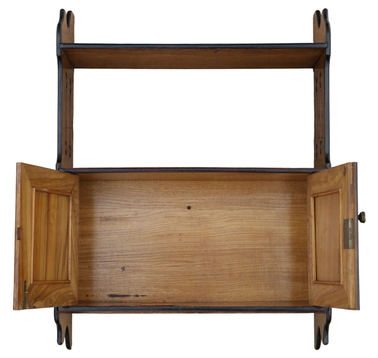 Antique 19th Century Limewood Wall Shelves / Cupboard – Fine Quality photo vinterior