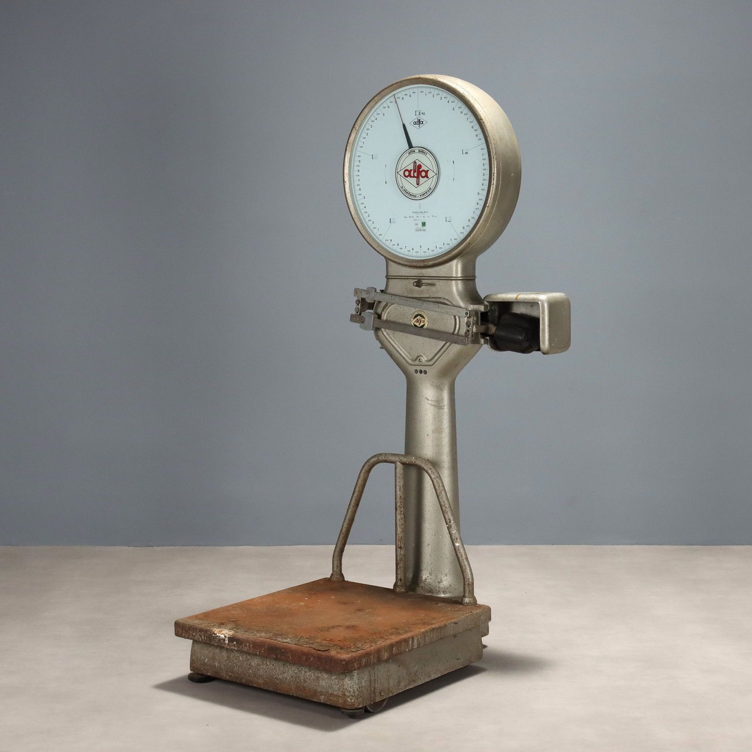 Alfa Bilici Varese Scales Iron Metal Brass Italy XX Century