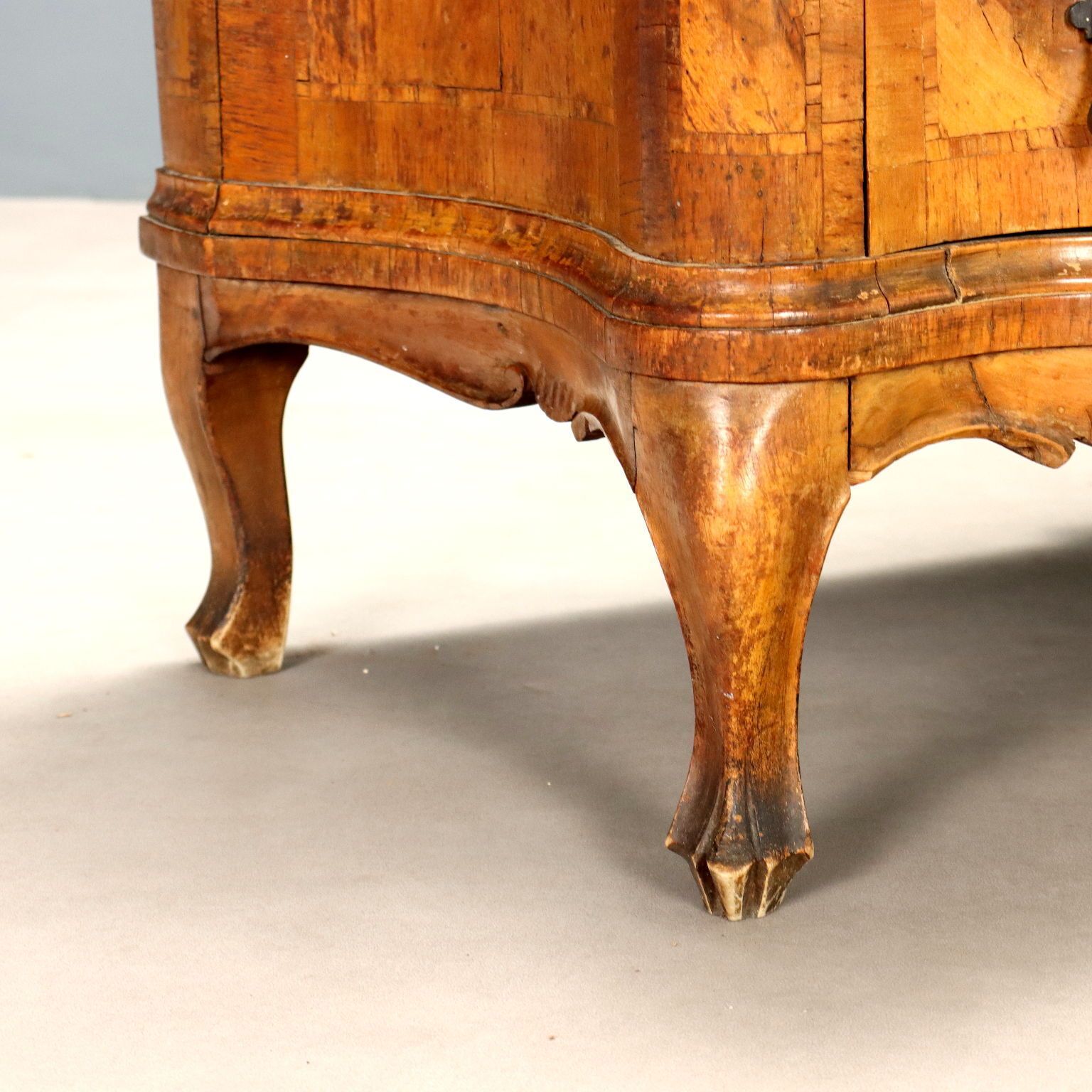 photo vinterior Chest Of Drawers Baroque Style Walnut Italy XX Century