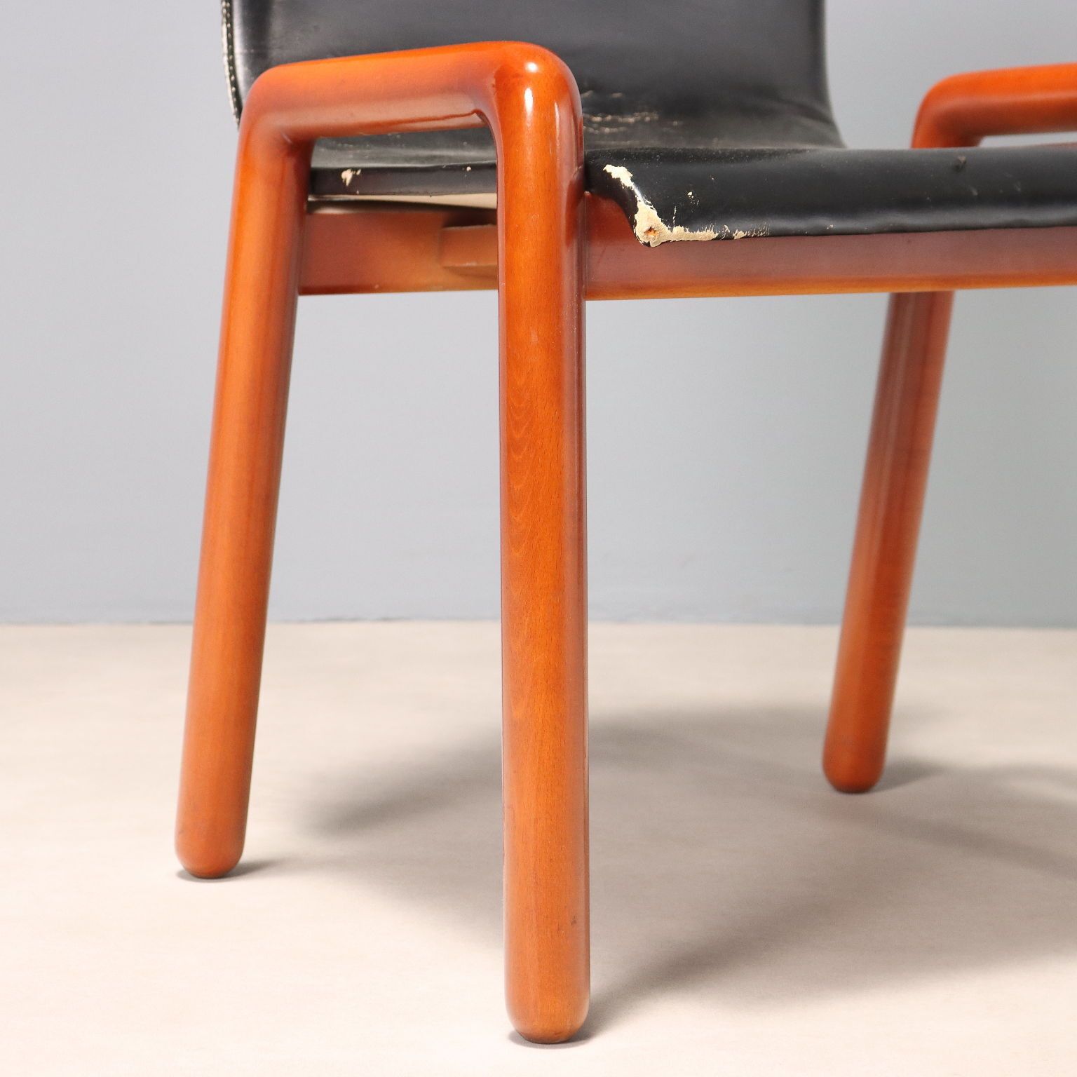 Mariani Dilos Chair Vintage Design G. Faleschini Leather 1970s photo 150.0