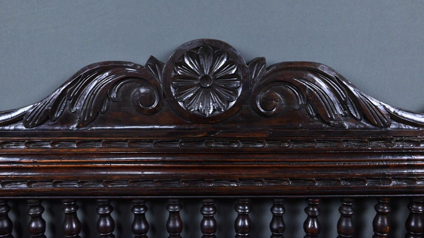 Oak Storage Bench, Neo Gothic Style – Early 20th Century photo vintage
