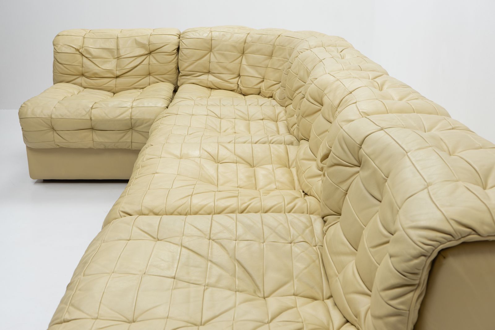 Swiss Design Vintage De Sede Ds 11 Modular Patchwork Sofa, 1970s photo vinterior