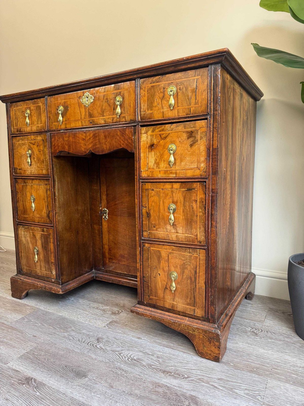 Antique Burr Walnut Kneehole Desk – 18th Century Style Writing Desk photo furniture