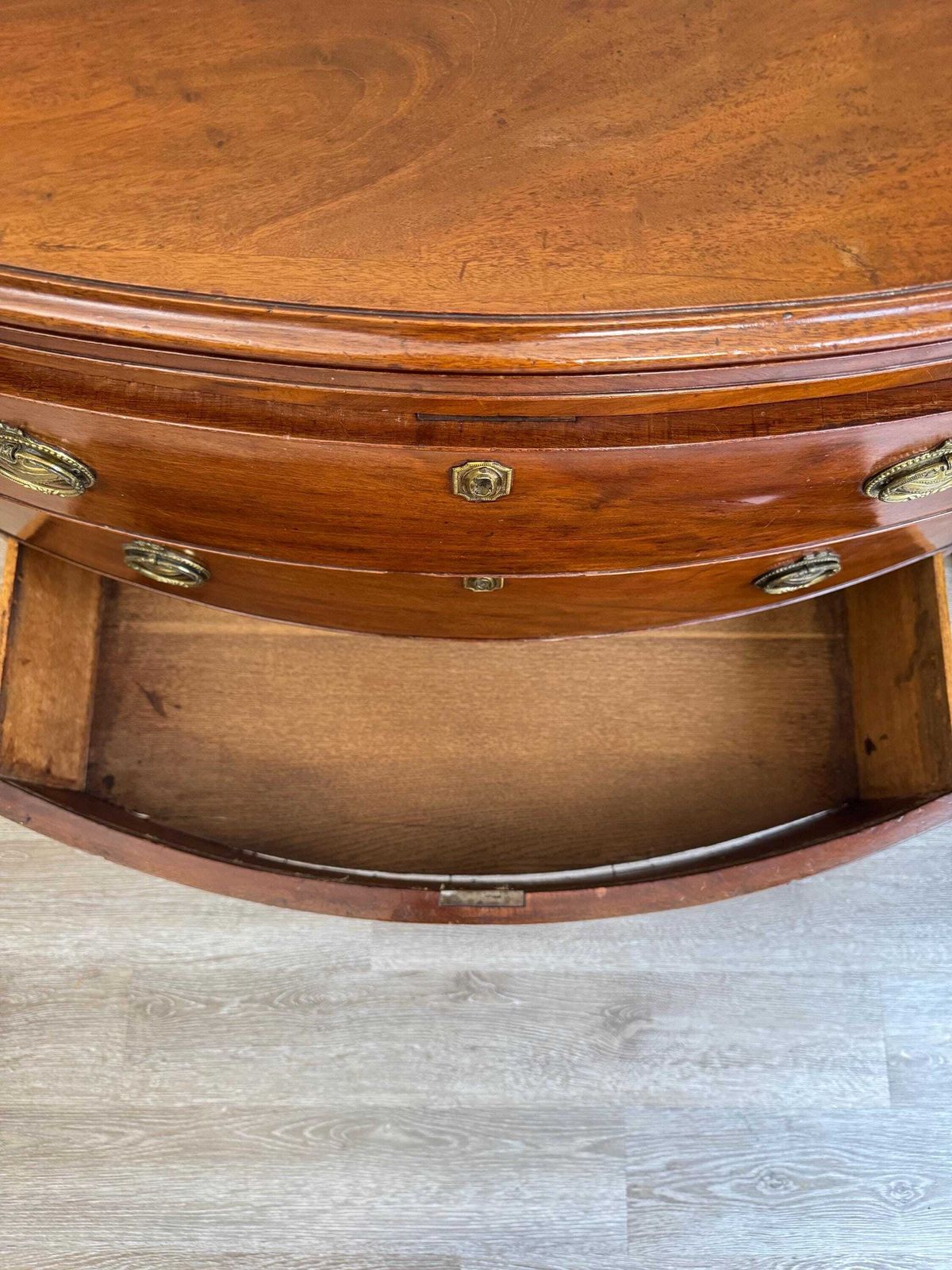 450.0 Antique Bow Front Mahogany Chest Of Drawers: Solid Wood 3 Drawer Dresser photo