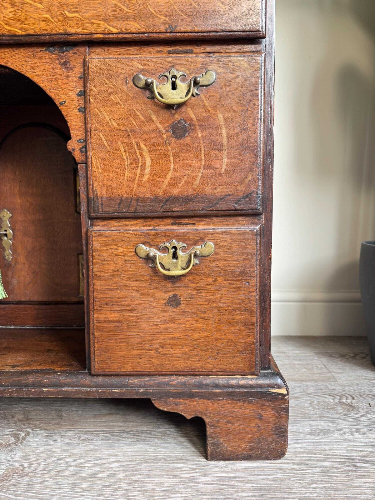 Furniture Antique Oak 18th Century Kneehole Desk Solid Wood With Cupboard   Traditional Office photo