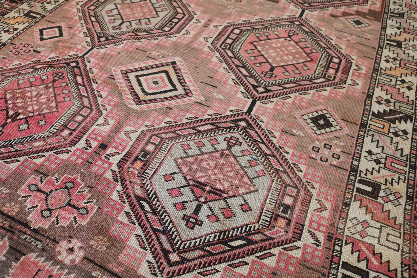 photo furniture Antique Caucasian Shirvan Rug, 255 × 152 Cm, Circa 1900