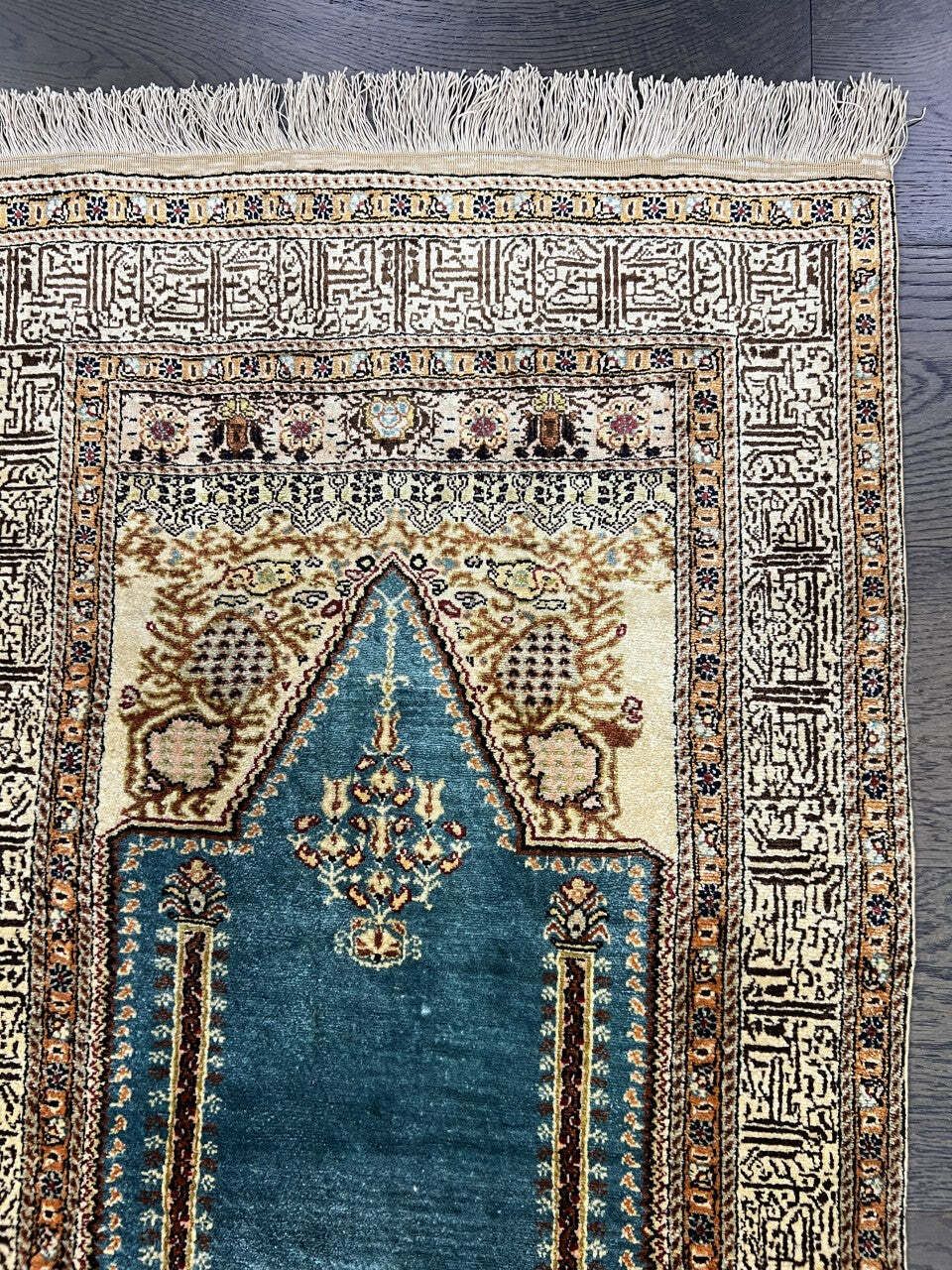 Vintage Turkish Kaisary Prayer Rug, 97 × 57 Cm, Circa 1940 photo Textiles