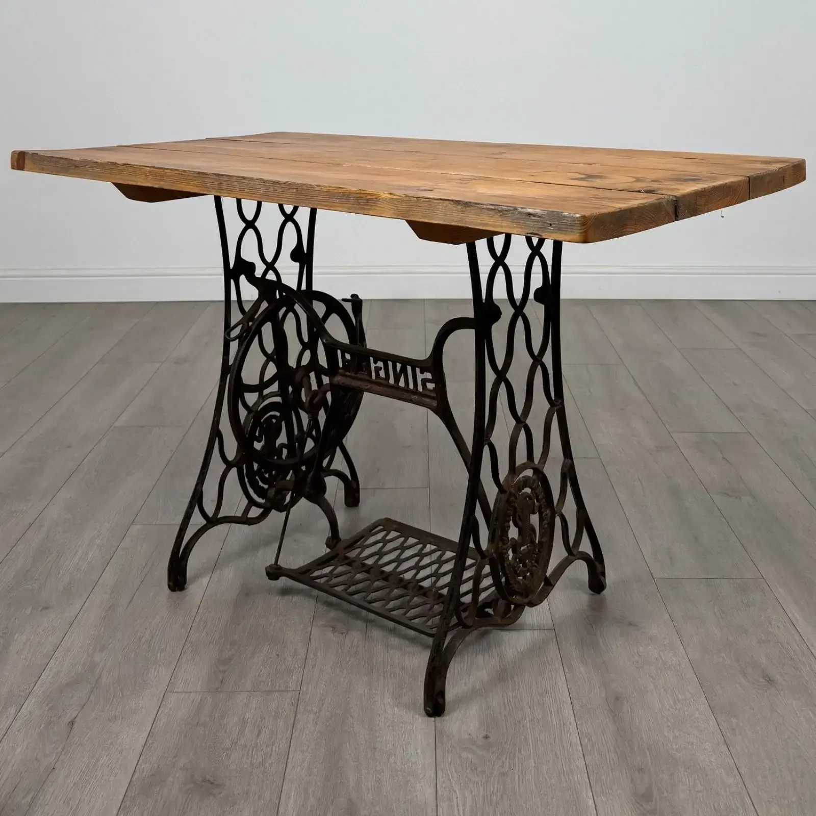 Vintage 20th Century Cast Iron Table Of Good Quality photo vinterior