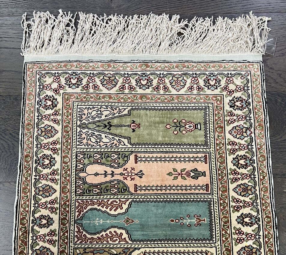 Turkish Saph Prayer Rug, 70 × 50 Cm (Circa 1940s–1950s) photo 420.0