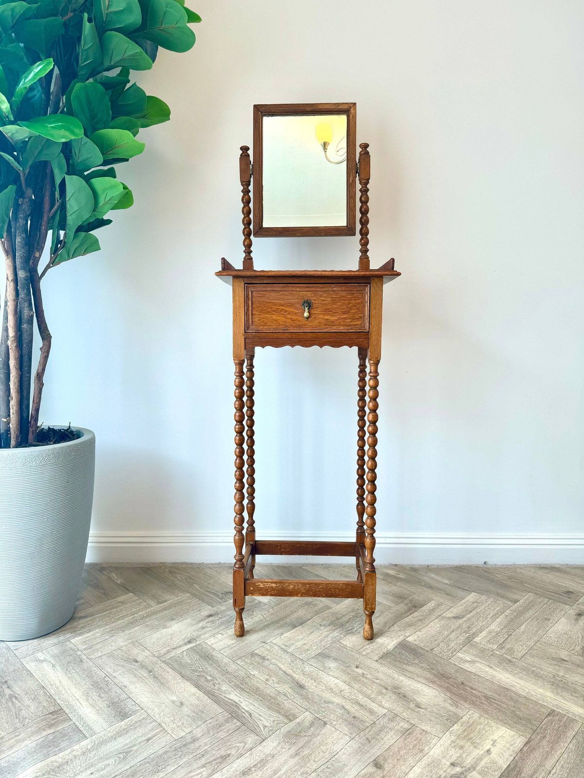 Antique Jas Shoolbred Oak Shaving Stand With Adjustable Mirror