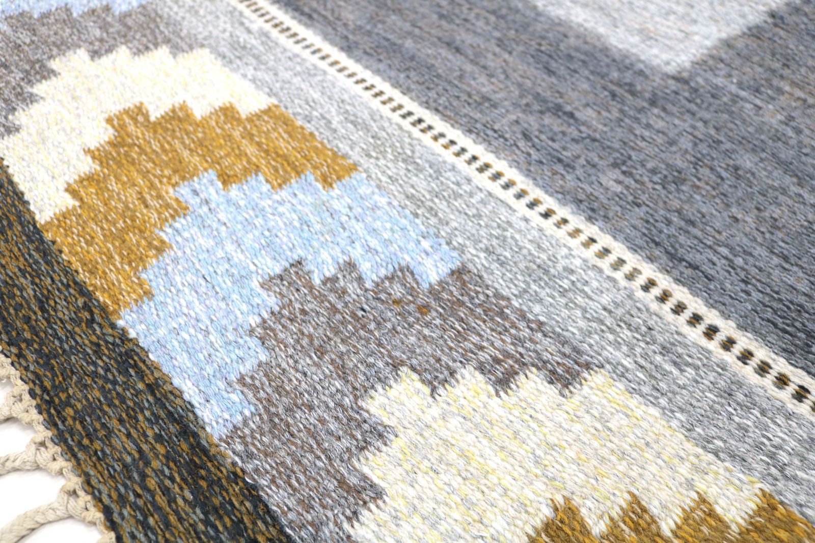 Vintage Swedish Kilim Rug, 235x161 Cm (Circa 1950s–1960s) photo buy