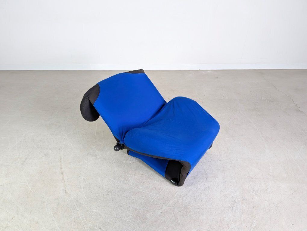 Original Cassina Wink Chair Toshiyuki Kita Black Blue Fabric photo buy