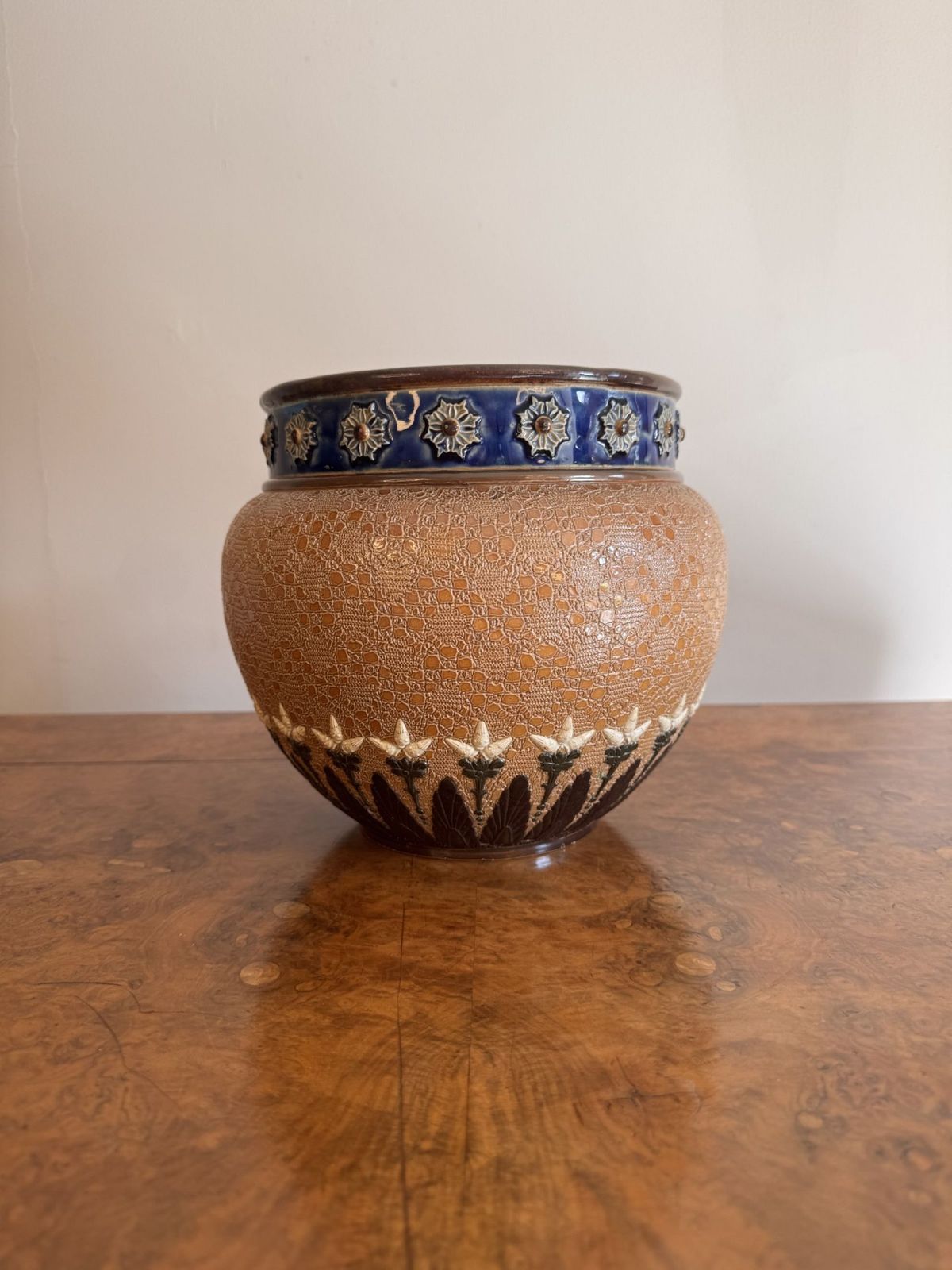 Fine Quality Antique Doulton Lambeth Jardiniere photo 425.0