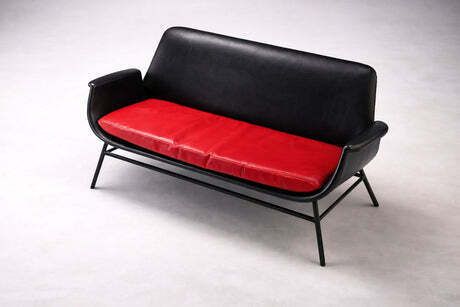 Mid Century Leren Tweezitsbank, Jaren 1960, Tsjecho Slowakije photo Meubels