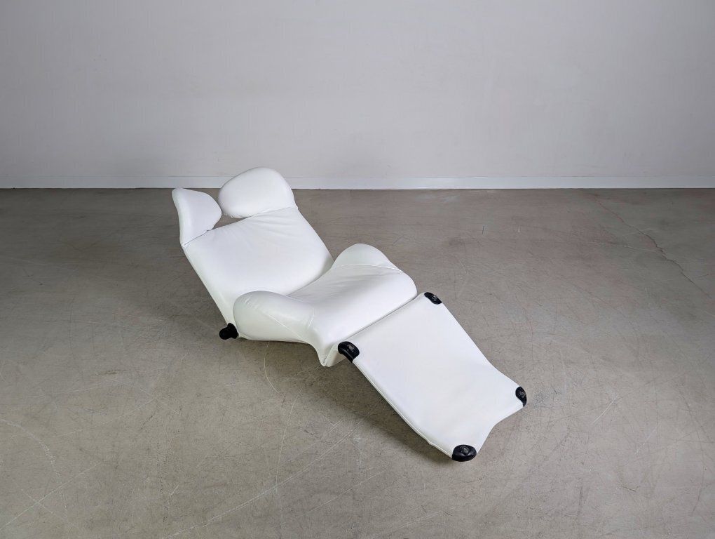2477.0 Original Cassina Wink Chair Toshiyuki Kita Leather White Design photo