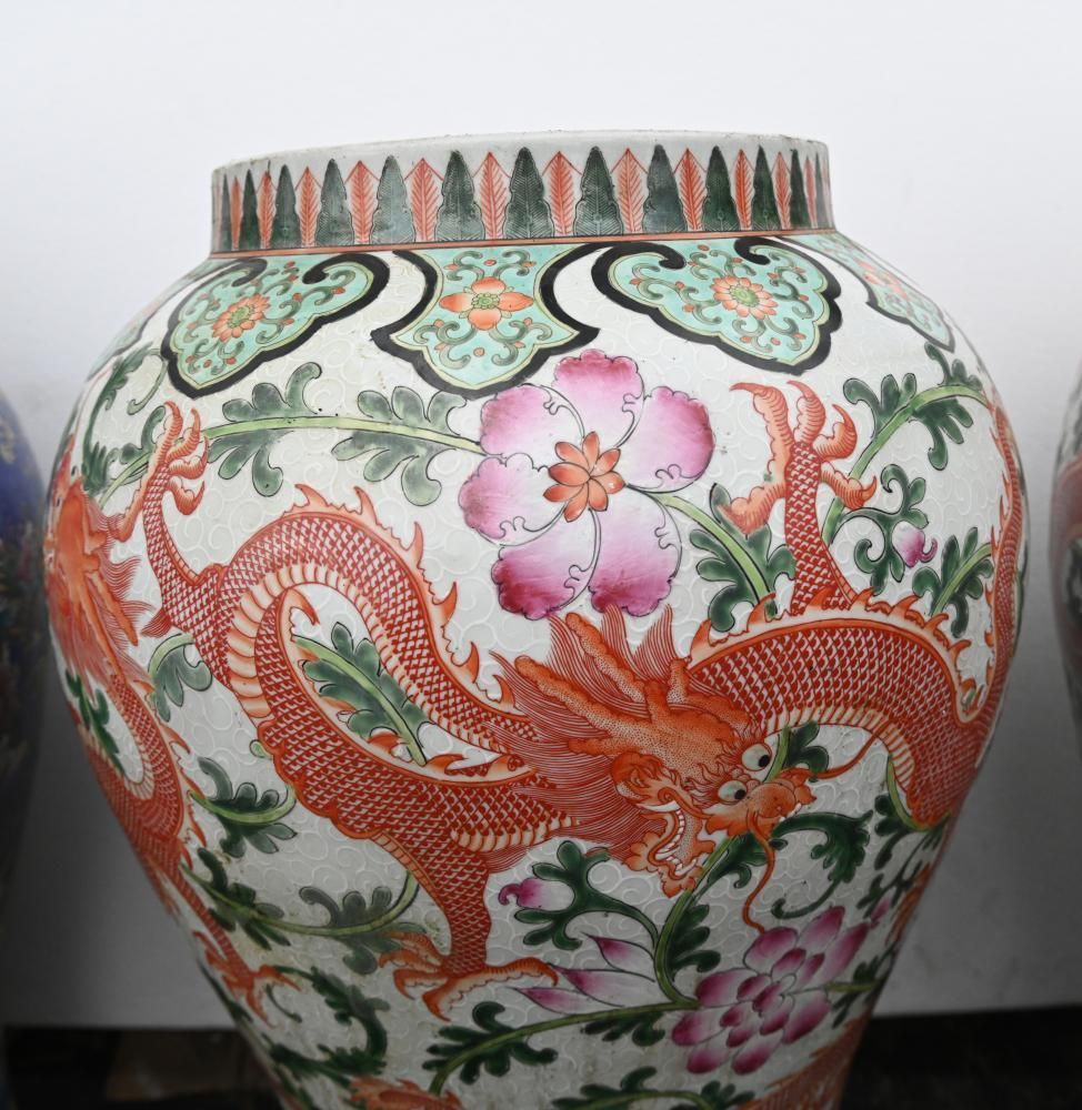 Chinese Qianlong Porcelain Lidded Dragon Vases Urns Pottery Ginger Jars photo for sale