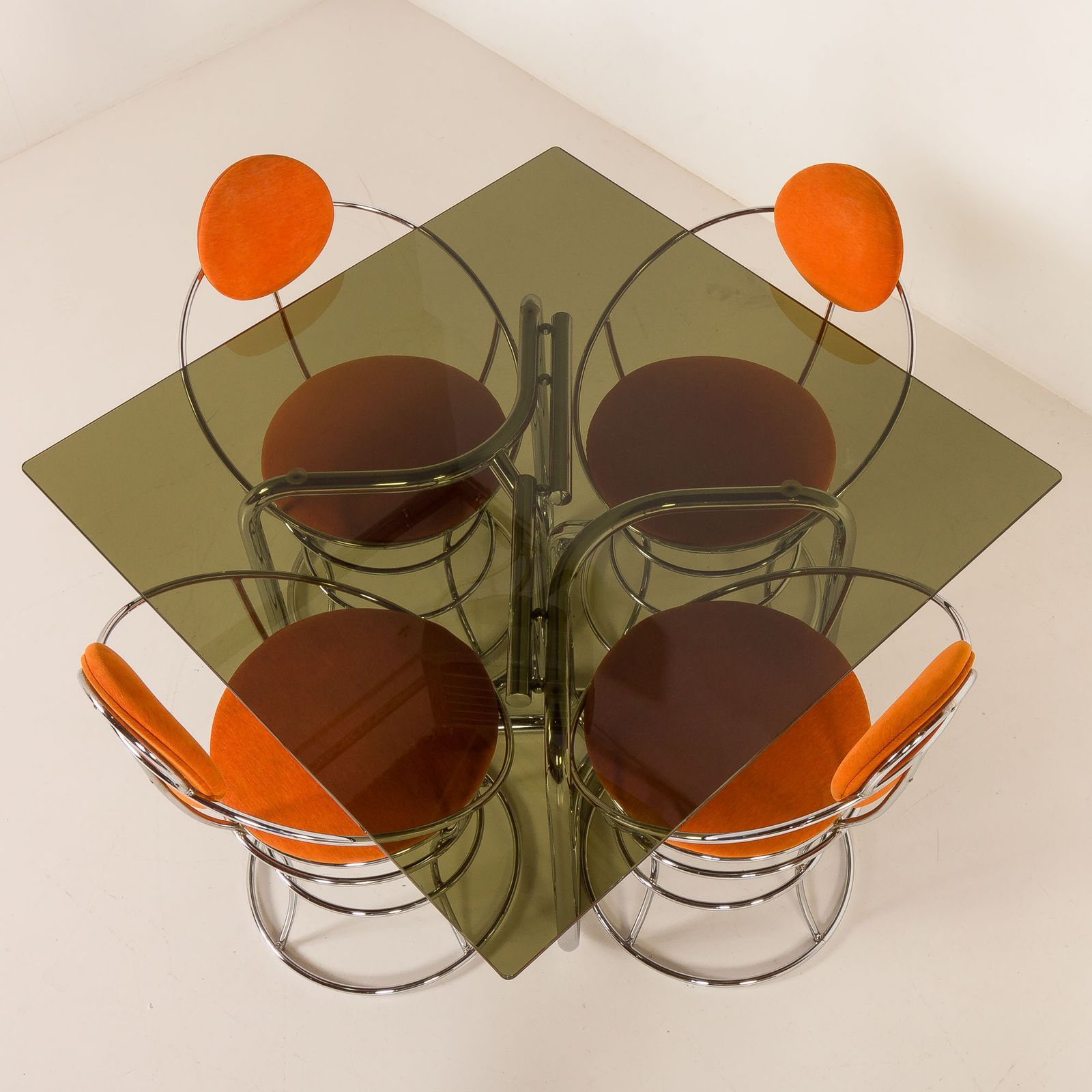 Italian Space Age Dining Table With 4 Chairs Atrr. To Giotto Stoppino, 1970s photo furniture
