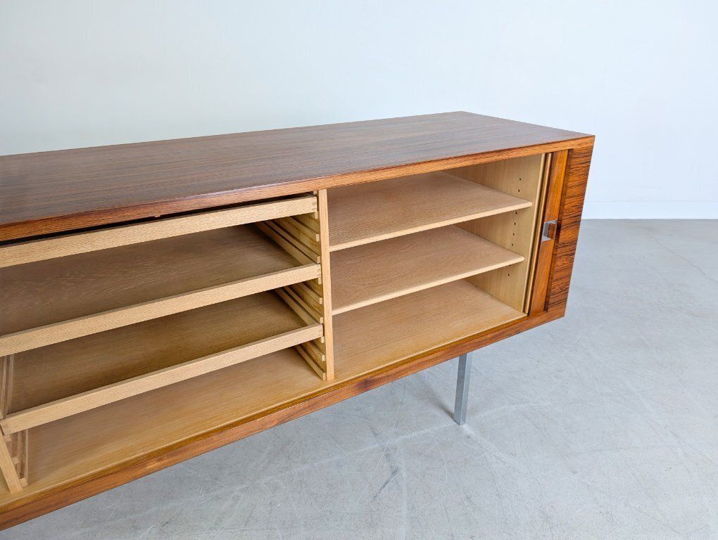 12990.0 Hans J. Wegner Rosewood Sideboard Ry 25 Møbler President 1960 photo
