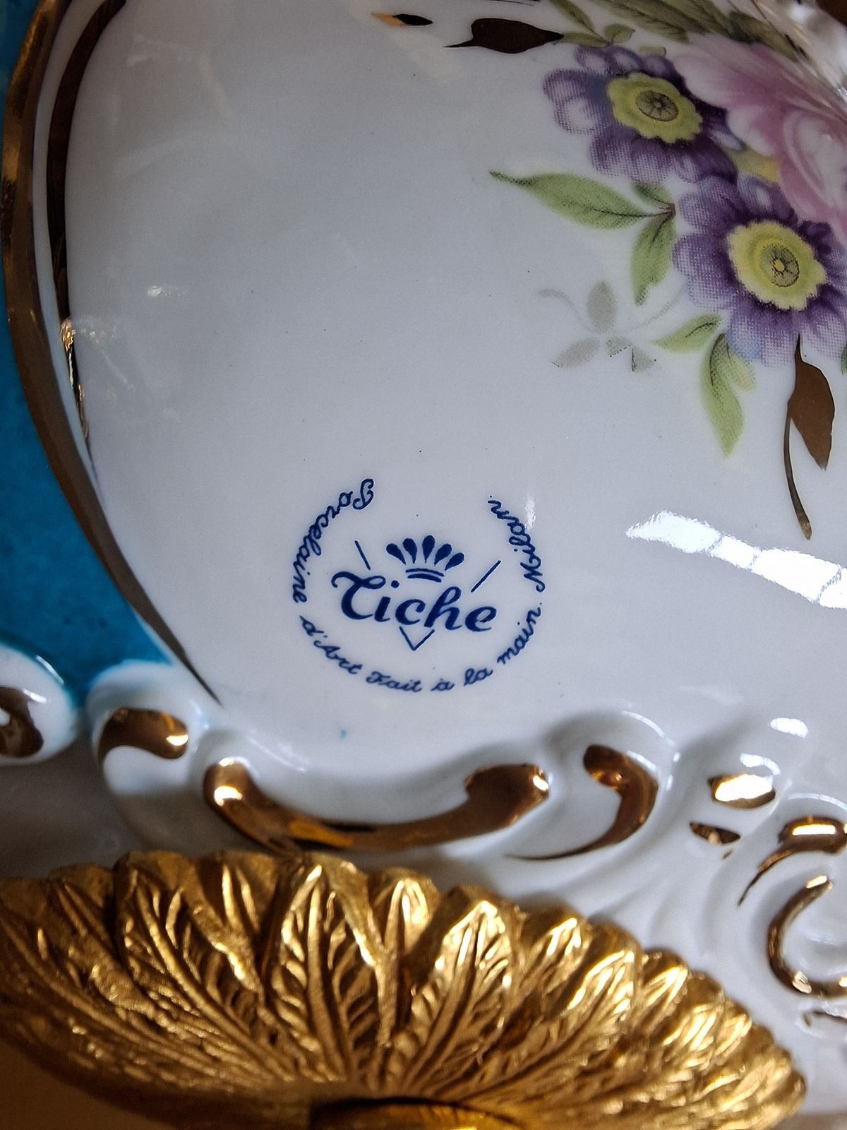 Set Esclusivo: 8 Applique "F.B.A.I. & Tiche" – Ottone Dorato E Porcellana Blu Cobalto photo Lighting