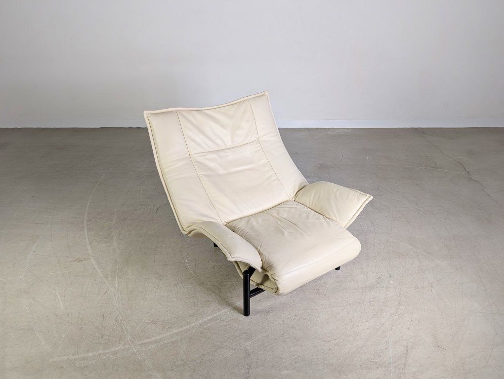 photo furniture Cassina Veranda Sessel 1980 Vico Magistretti Leder Hell Design