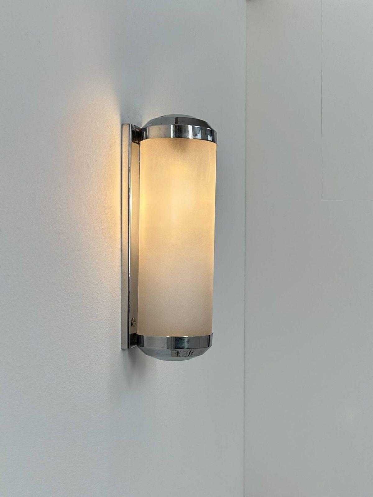 Vintage Tubular Art Deco Wall Light, Chromed Metal And Sandblasted Glass, France, 1930 photo for sale