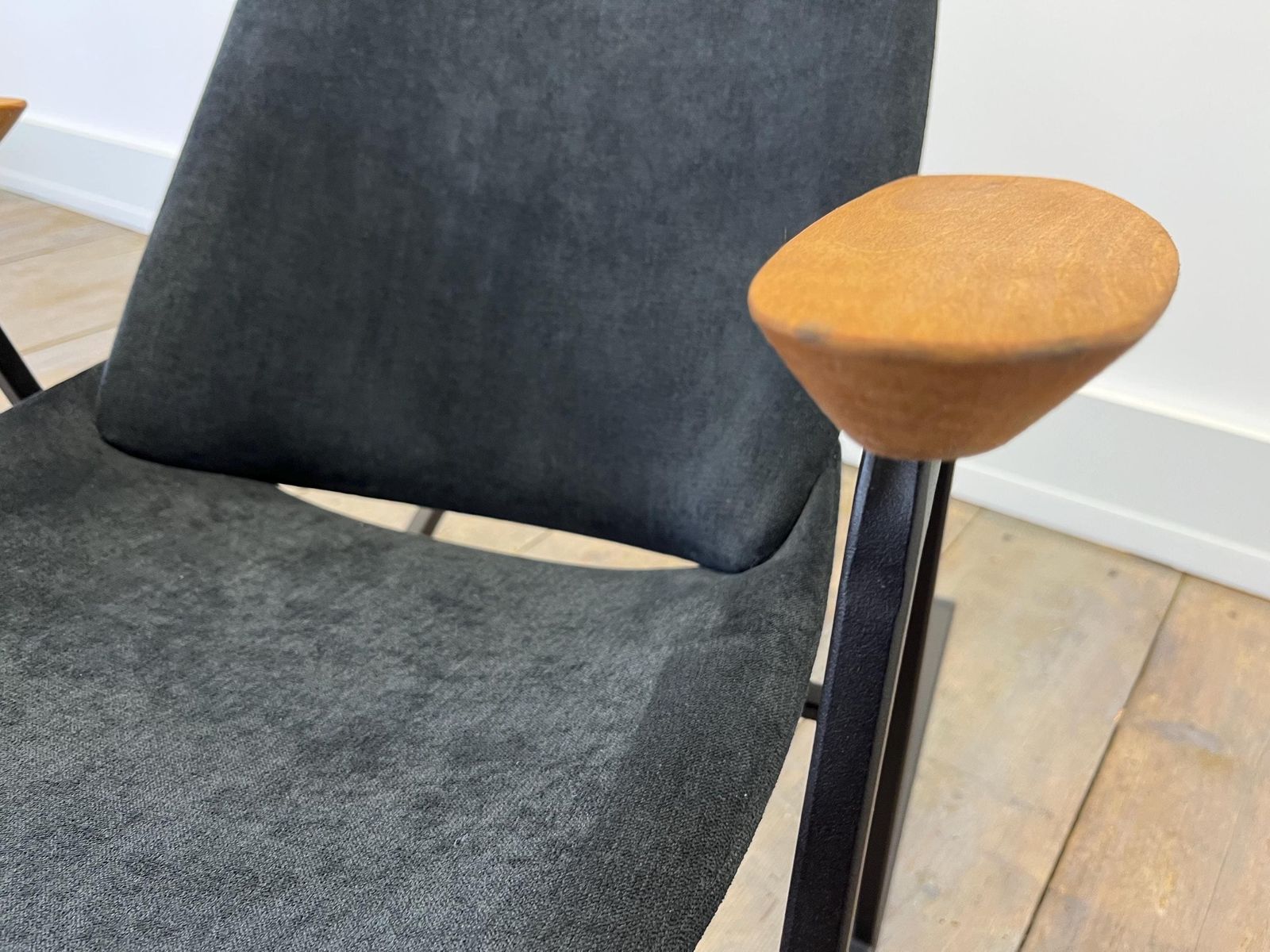 Mid Century Armchair / Chair Lupina / Chair By Niko Kralj For Stol Kamnik / Rocking Chair / Modern Lounge Chair / Shell (Lupina) Armchair photo buy