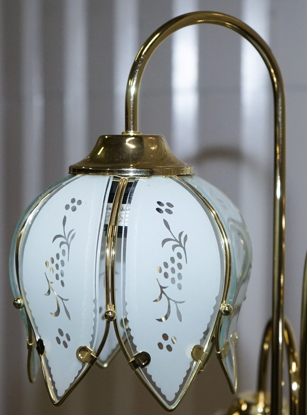 Vintage Mid Centry Hollywood Regency Brass White Tulip Glass Floor Lamp photo buy