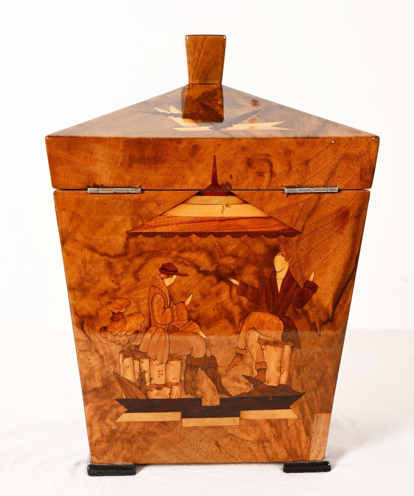 2039.0 Wooden Casket With Inlays Attributed To Dagobert Peche photo