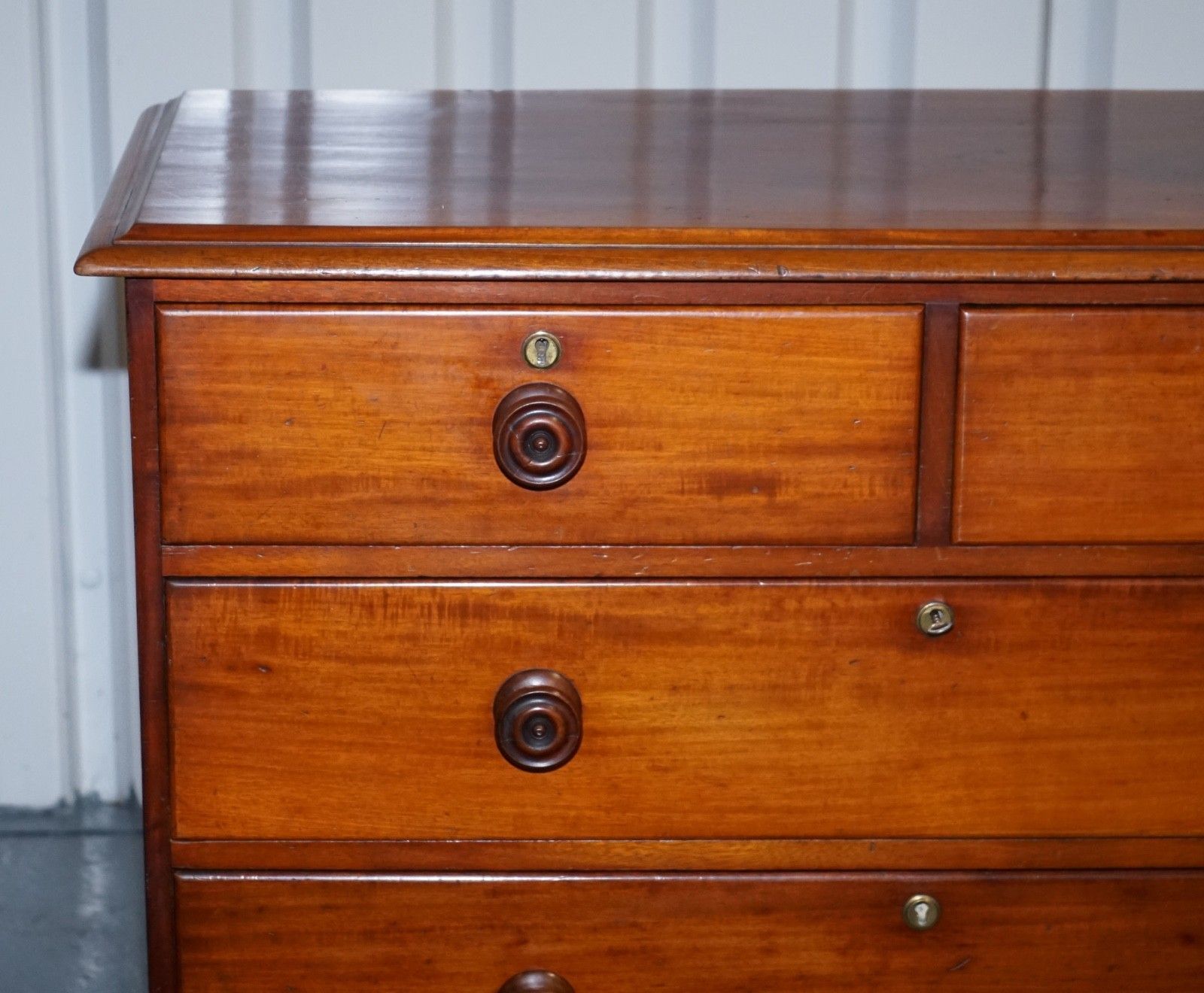 Large Early Victorian Chest Of Drawers With Original Knobs And Locks photo Furniture