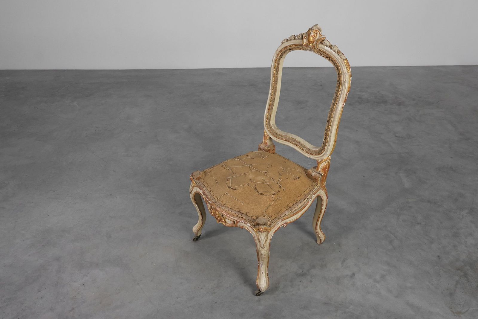 1413.0 French Louis XV Chair In Carved Wood photo
