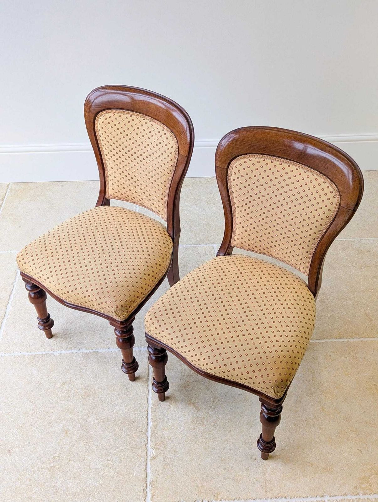Pair Of Antique Victorian Walnut Side Chairs C.1860 photo Furniture
