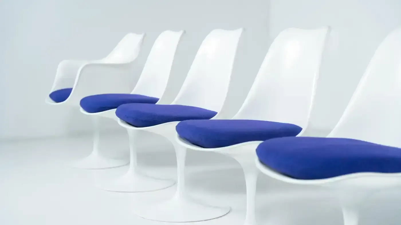 “Tulip” Chairs And Armchairs By Eero Saarinen, Knoll Studio – New Upholstery photo Furniture