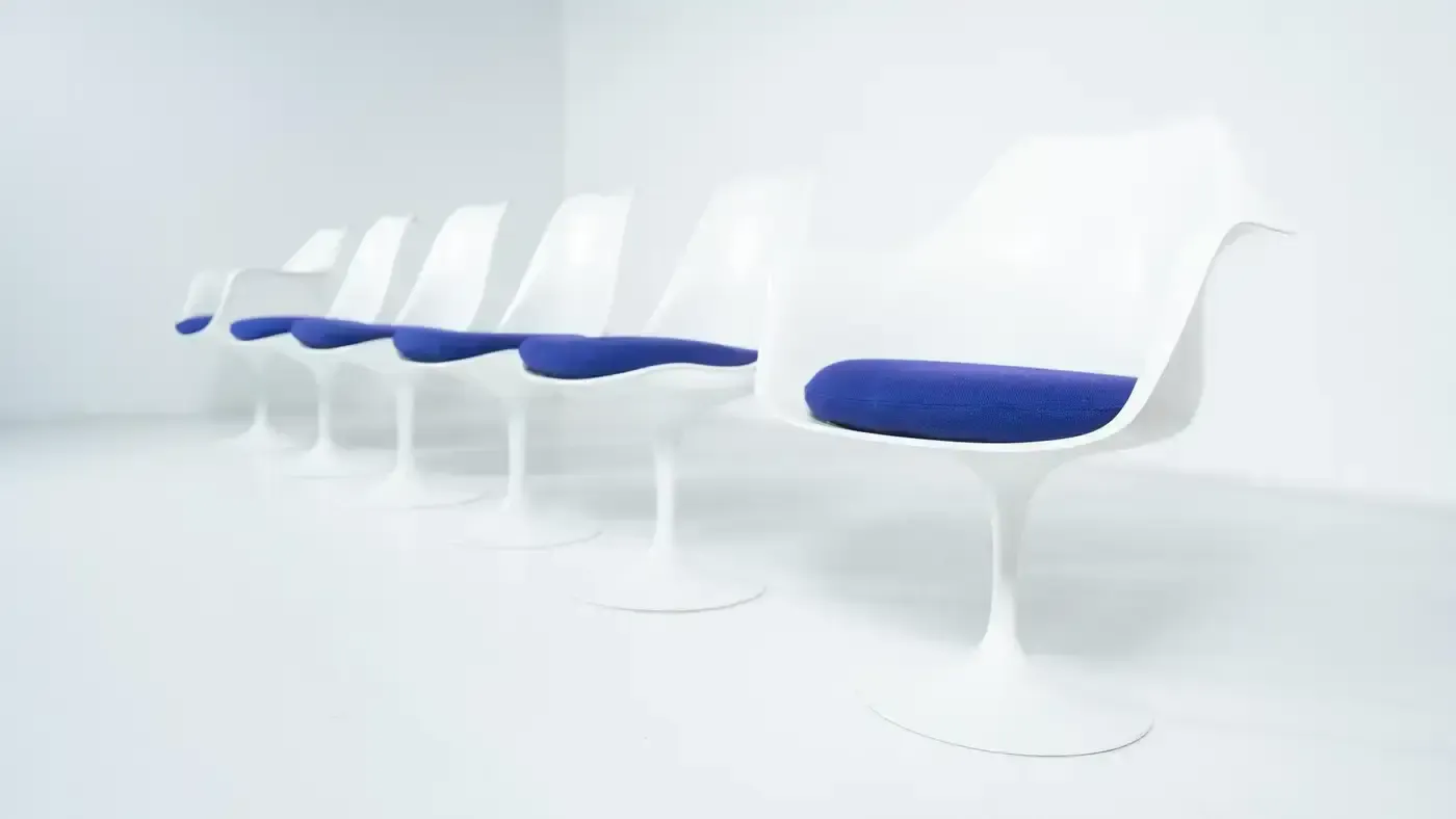 “Tulip” Chairs And Armchairs By Eero Saarinen, Knoll Studio – New Upholstery photo 9000.0