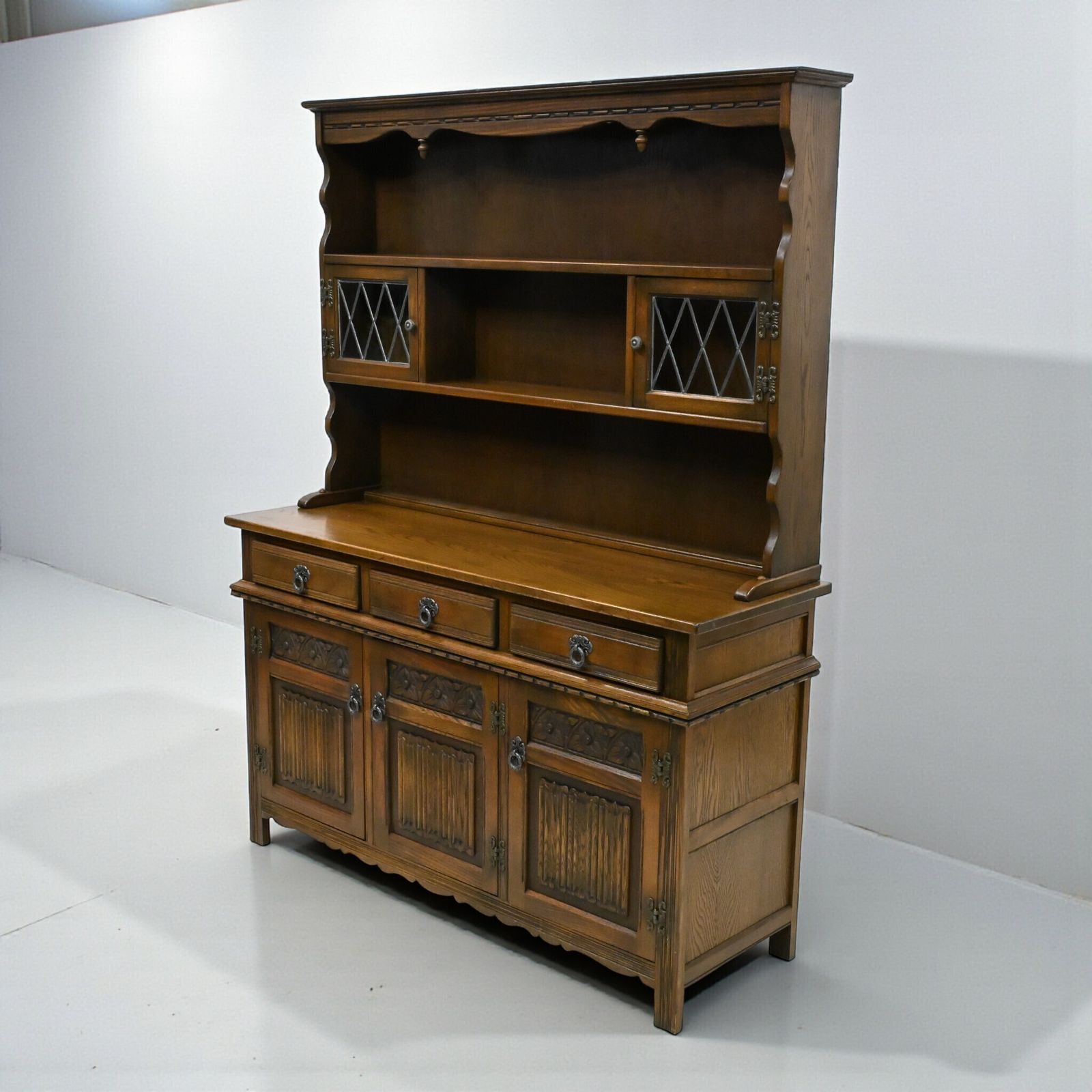 Old Charm Oak Dresser In Light Oak Finish Tudor Style 4ft 6" W Free Uk* Delivery photo Furniture