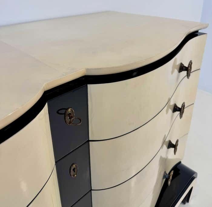 Furniture Art Deco Chest Of Drawers In Parchment And Black Lacquer Attr. Borsani 1940s photo