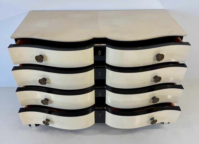 8879.0 Art Deco Chest Of Drawers In Parchment And Black Lacquer Attr. Borsani 1940s photo