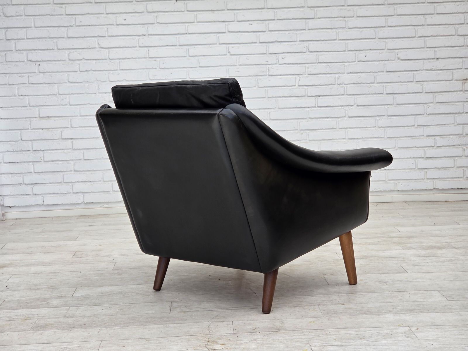 photo for sale 1960s, Danish Armchair By Aage Christensen, Furniture Leather.